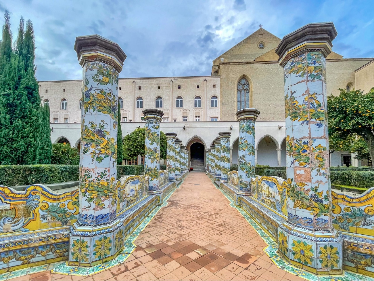 Chiostro di Santa Chiara